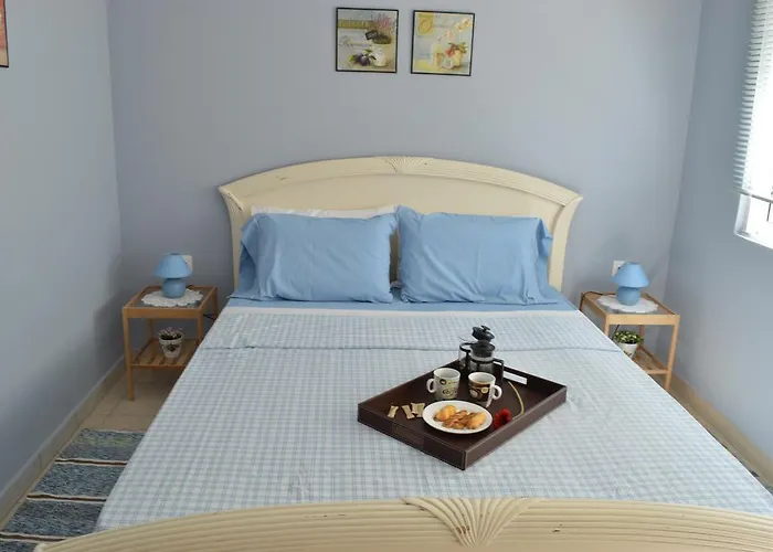 Axelia Apartments